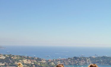 women, coast, outlook, view, sea, girls, friends, girlfriends, old town, back view, summer, nature, nice, france, building, mediterranean, city, south france, historical, romantic, distant view