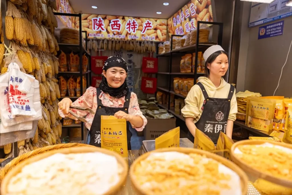 Street food experience at Xi’an Muslim Quarter during China tour