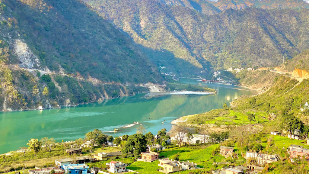 The Travellers - Yoga & Wellness Retreat India - India Tour